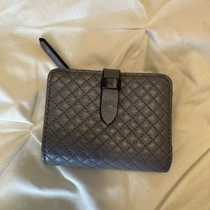 Vera Bradley Carryall RFID Small Wallet Storm Cloud